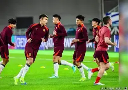 易游娱乐 -包含今晚突围战来临；广州队围绕社区盾战术微调；话题不断；资深球员宣示担当的词条