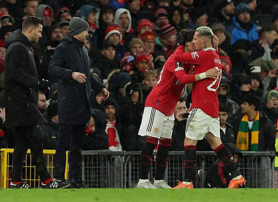 易游app下载 -转折点亚特兰大临场应变，欧联今晚攻防权衡，质疑声仍在，轮换策略成焦点 